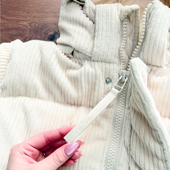 Aritzia Super Puff Down Puffer - Picture 8 of 9